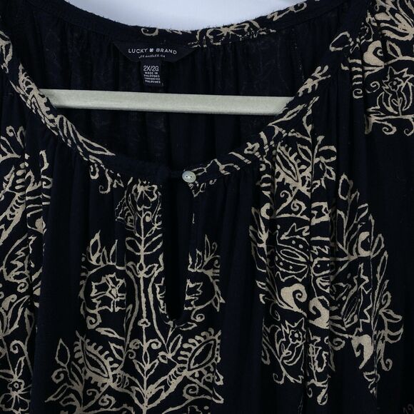 Lucky Brand Womens Tunic Top size 2X Black Tan Floral Paisley Boho Knit Casual - Picture 11 of 12